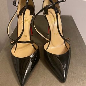 Christian Louboutin Crossblake 37.5